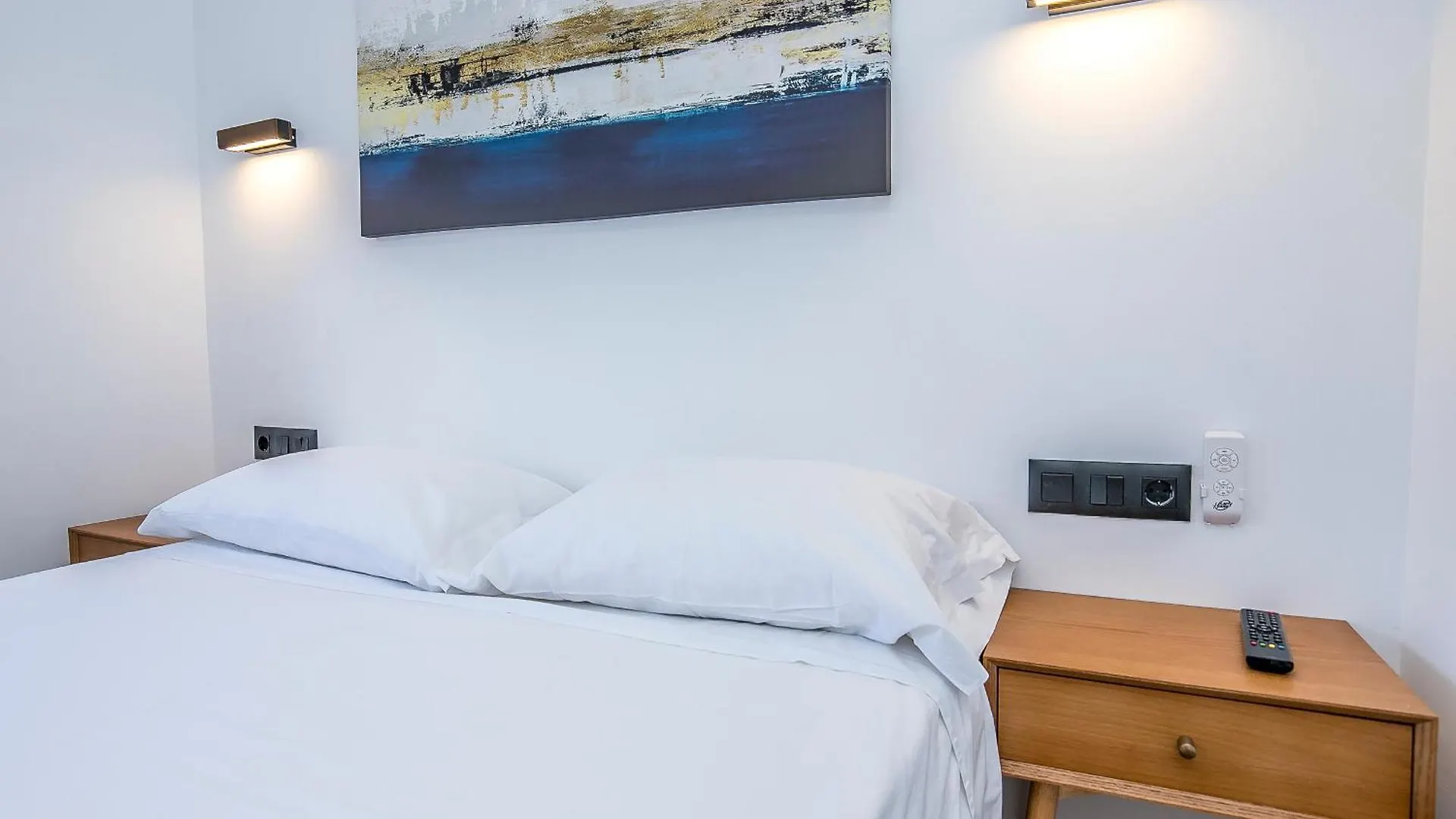 Modern Attic Escape With Peaceful Terrace Apartment Santa Cruz de Tenerife Spain