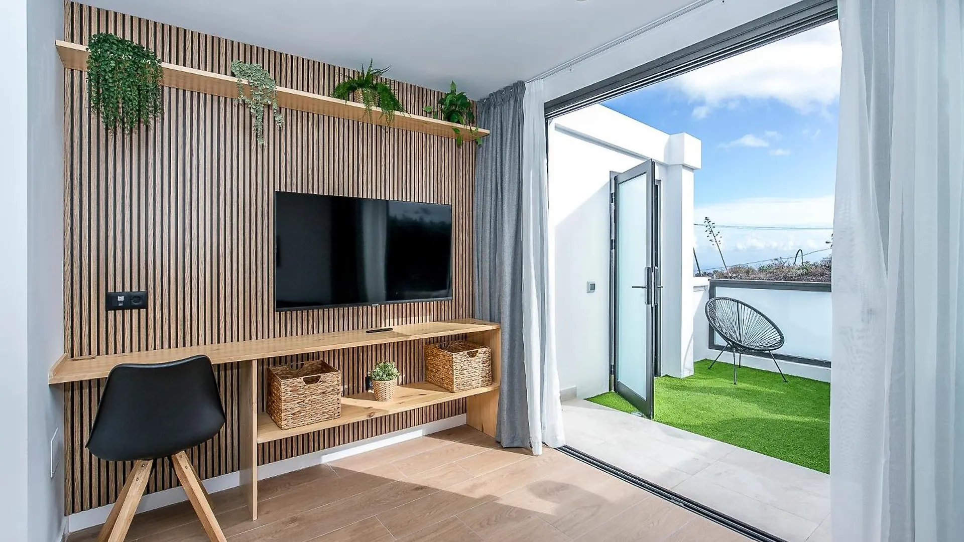 Modern Attic Escape With Peaceful Terrace Apartment Santa Cruz de Tenerife