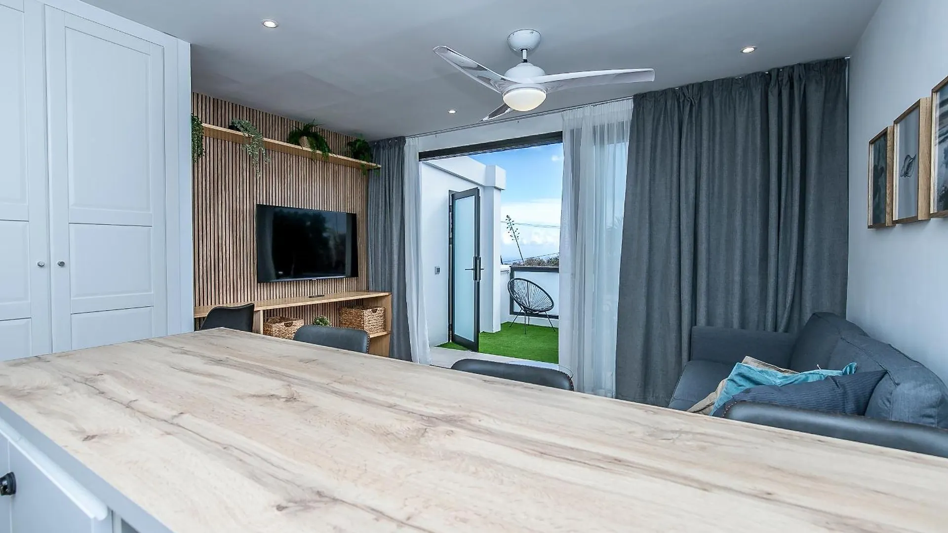 Modern Attic Escape With Peaceful Terrace Apartment Santa Cruz de Tenerife